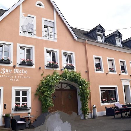 Gasthaus Zur Rebe Меринг Экстерьер фото