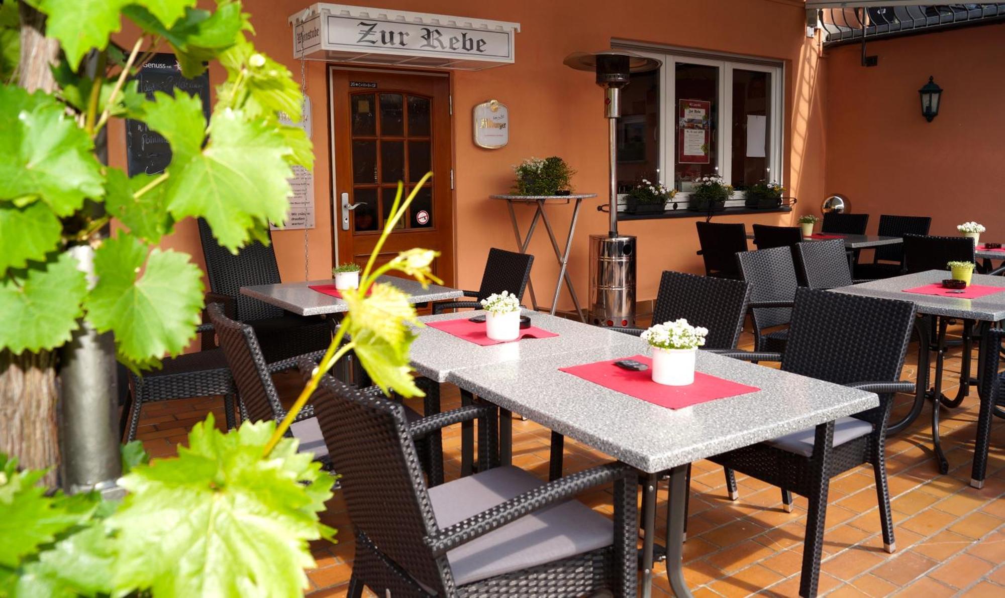 Gasthaus Zur Rebe Меринг Экстерьер фото